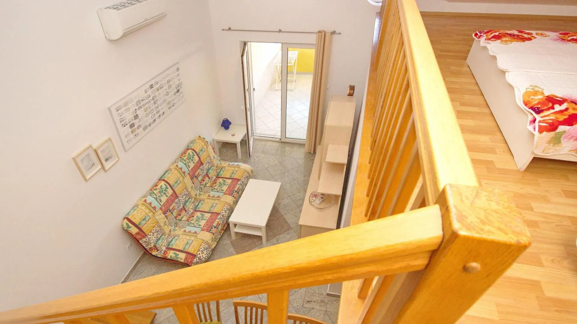 Apartments Mikulan Beach 바슈카 0*,