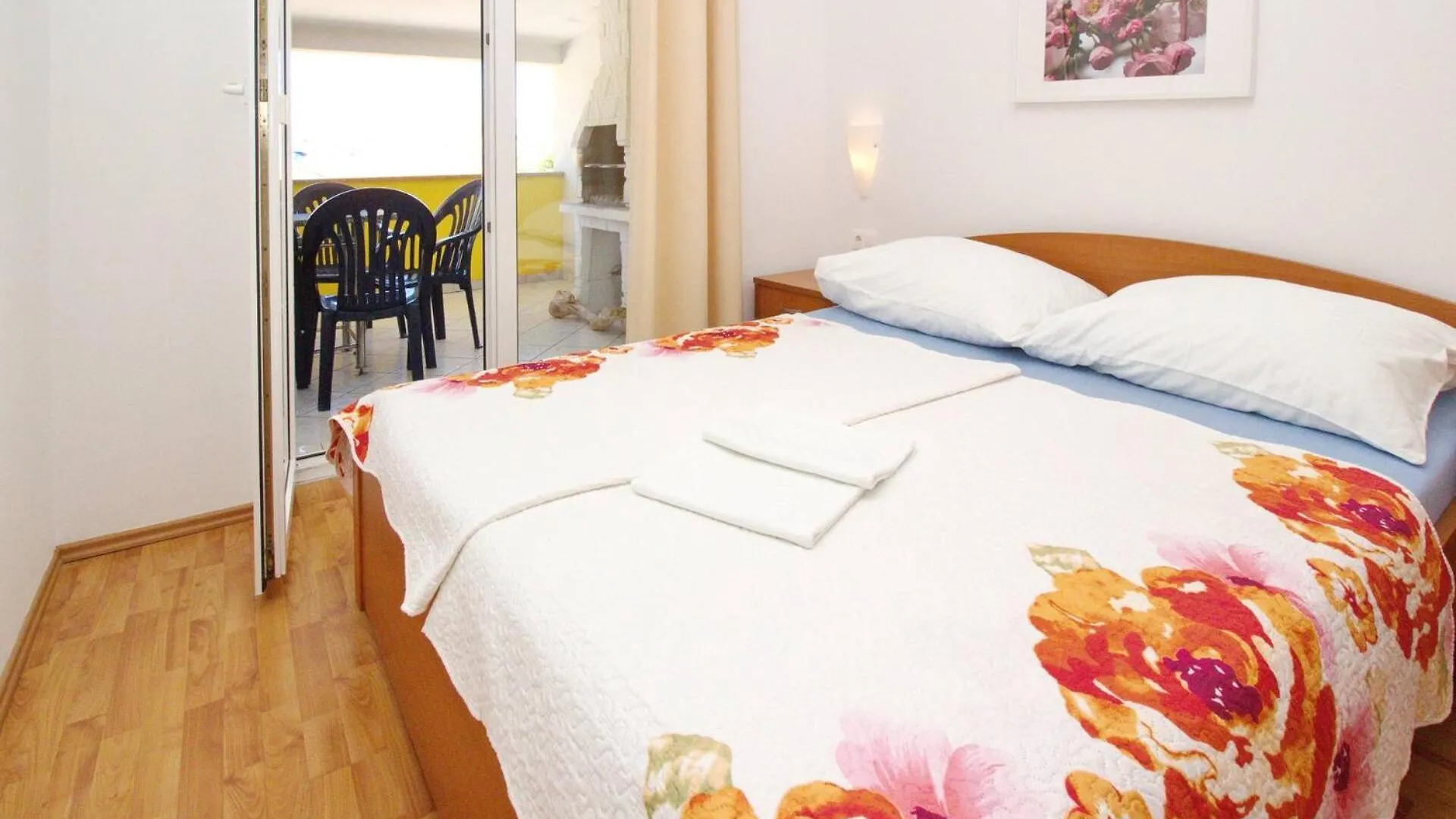 Apartments Mikulan Beach Baška