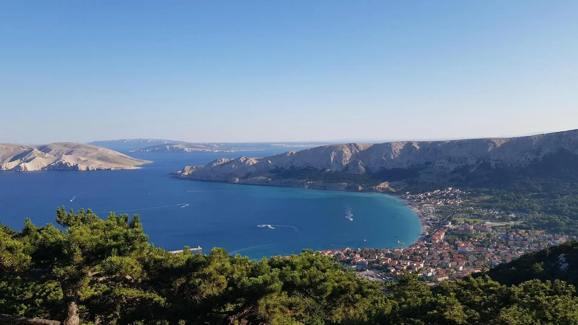 Apartments Mikulan Beach Baska