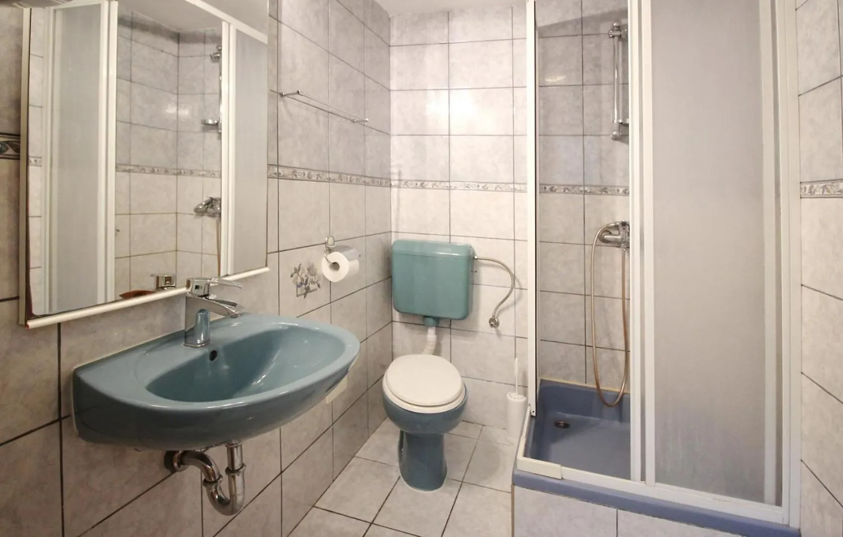 Apartments Mikulan Beach Baska