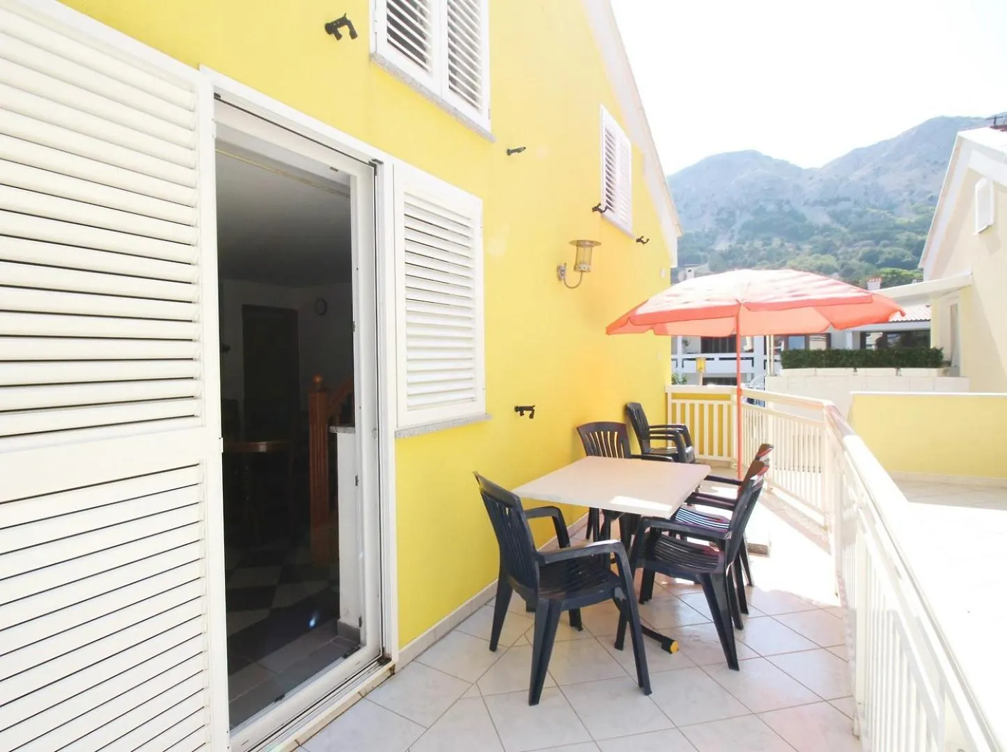 Apartments Mikulan Beach Baska  0*, Baska (Krk) Croatia