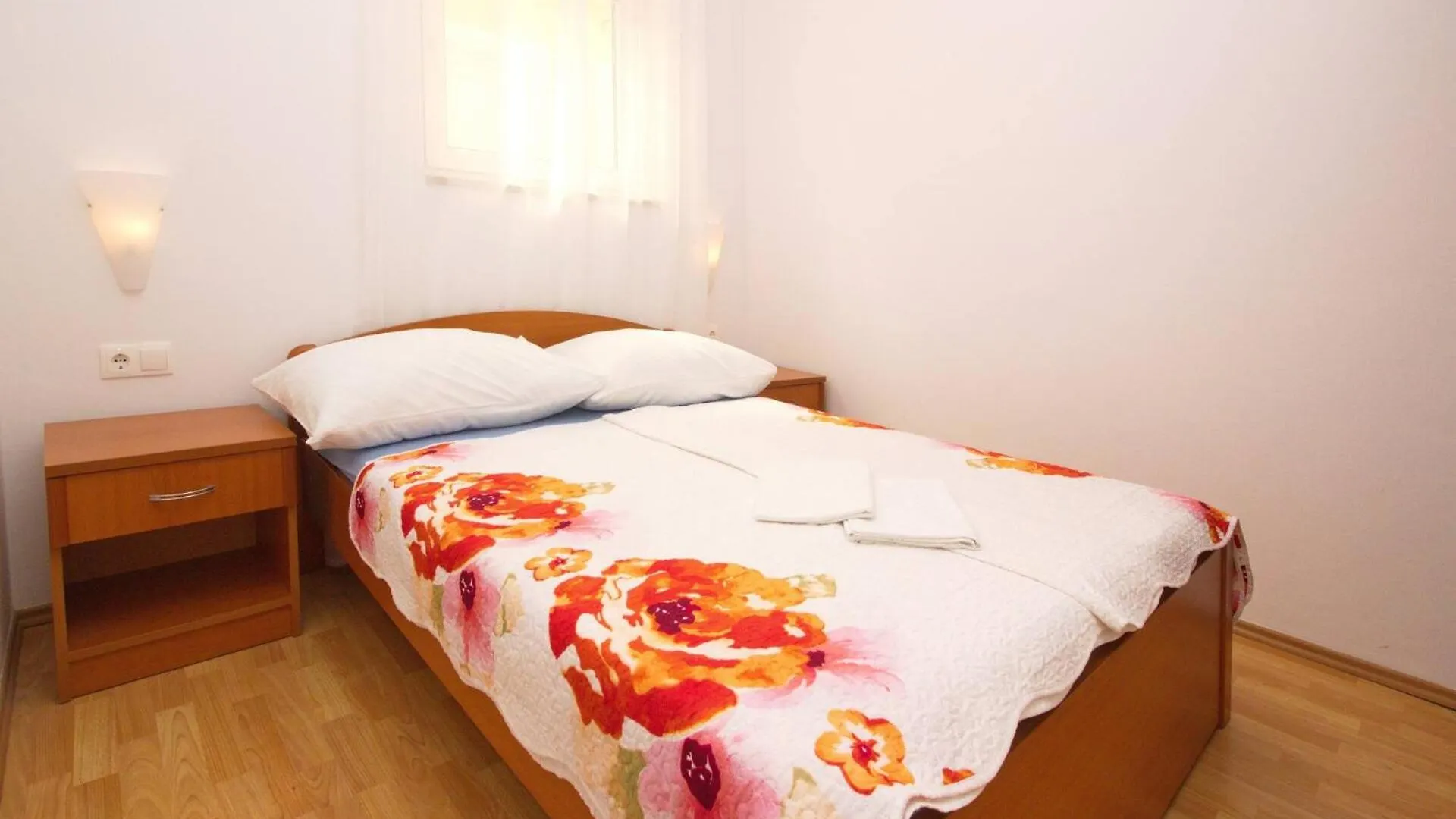 Apartments Mikulan Beach Baska
